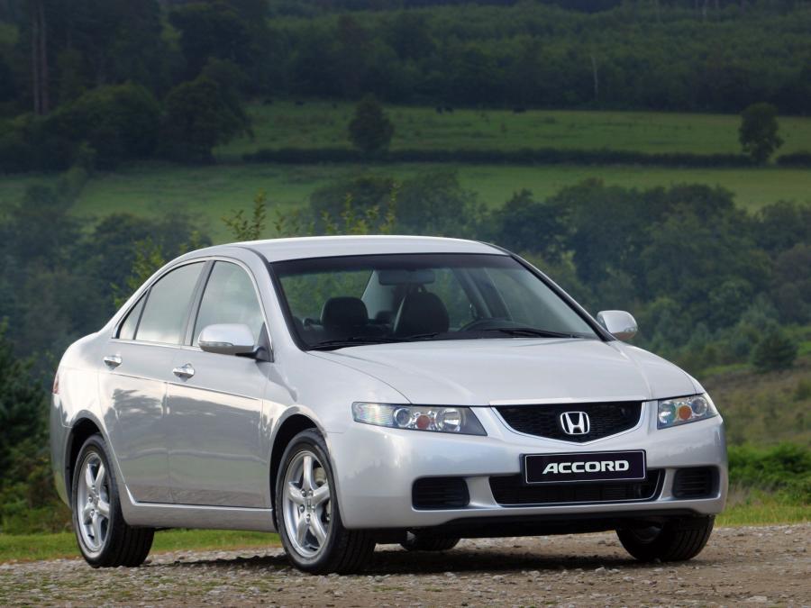  Honda Accord Sedan 2003 года  (фото 27 из 33)